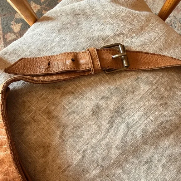 BALENCIAGA S02 Caramel Flat Brass Hobo Moto Bag, Chevre Leather - Rare & HTF - Picture 8 of 16